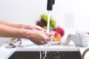 how to wash dishes without dish soap