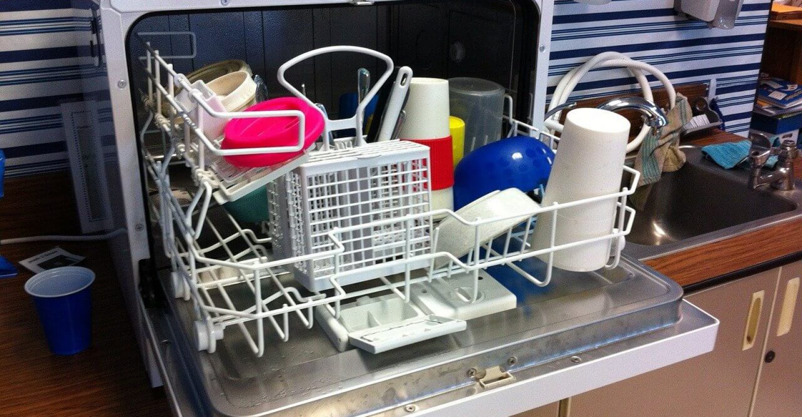 How To Choose The Best Dishwasher Cleaner? Clean House Fast